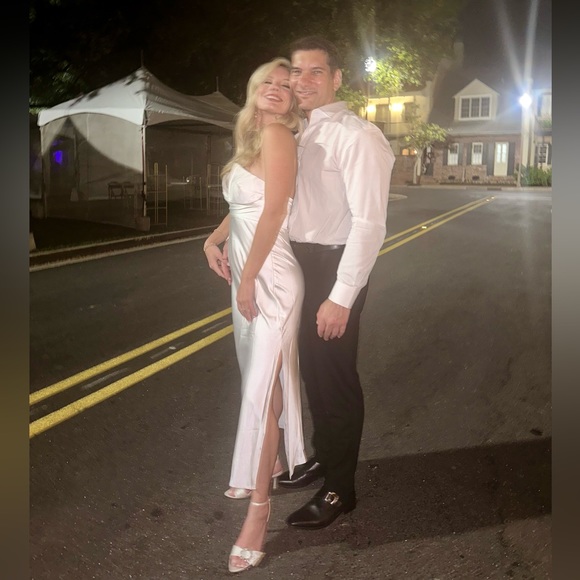 Esther & Co Giavanna Dress - Picture 9 of 9